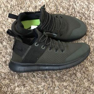Women’s Nike Free’s